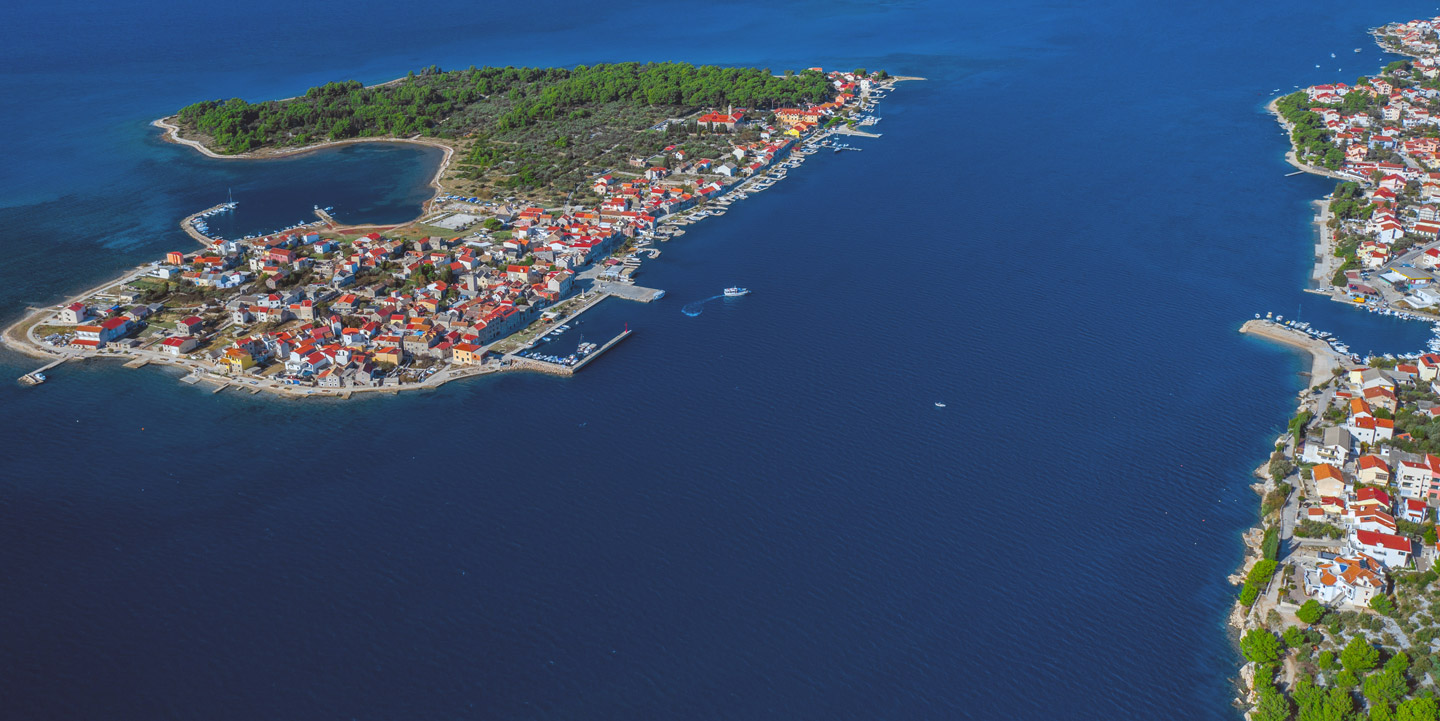 Het eiland Krapanj bij Brodarica accommodatie en appartementen in de ...